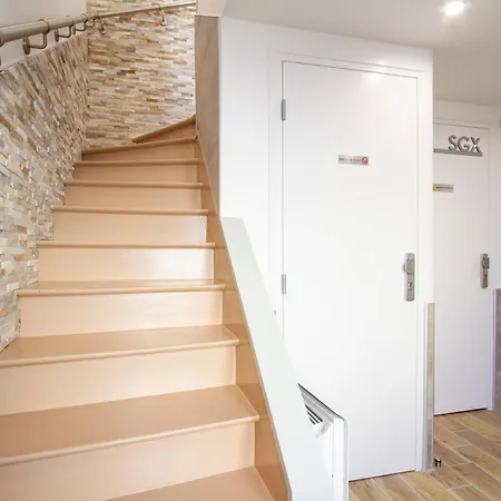 Promenade D'automne - Netflix & Wifi - Climatisation- Parking Gratuit - Check-in 24h24 - Emplacement Velos - Goodmarning * Châlons-en-Champagne